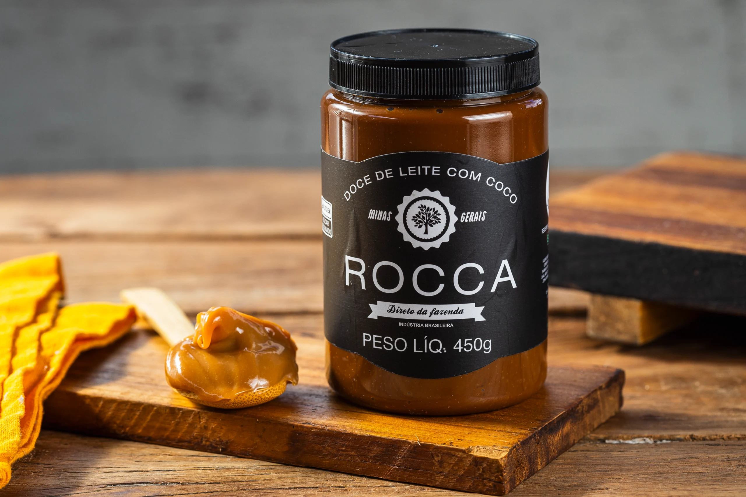 DOCE DE LEITE COM COCO ROCCA