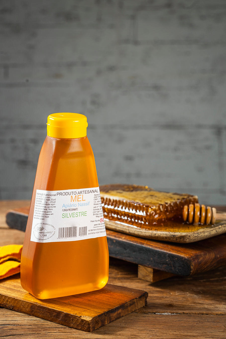 MEL ARTESANAL BISNAGA SILVESTRE APIARIO NASSIF