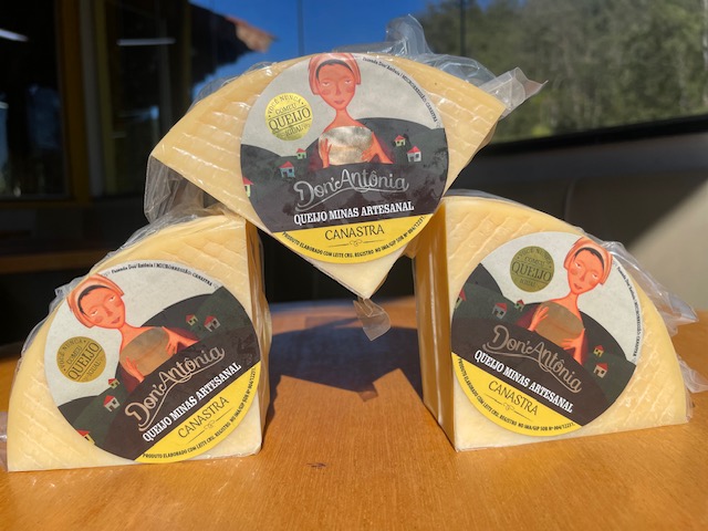 QUEIJO CANASTRA DONA ANTONIA ARTESANAL